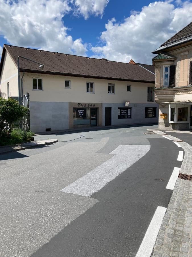 Gasthof Zum Goldenen Loewen - Nebenhaus Bed & Breakfast Ehrenhausen Dış mekan fotoğraf